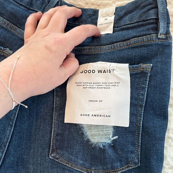 Good American NWT Jeans- Size 15 - Picture 3 of 5